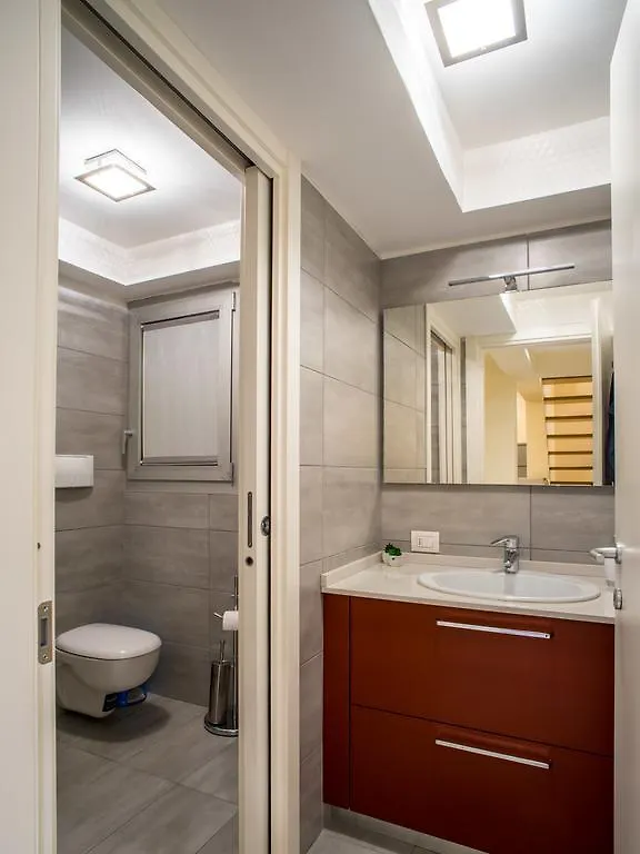 Bdp10 Apartment Milan